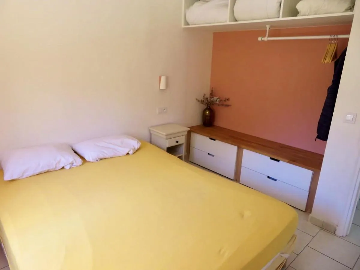Maison Charmante A Sainte-Maxime Avec Piscine Partagee 0*,  France